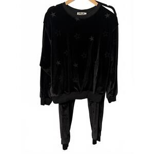 CHRLDR Cheerleader Oversized Velvet Star Set – Small – Midnight Black
